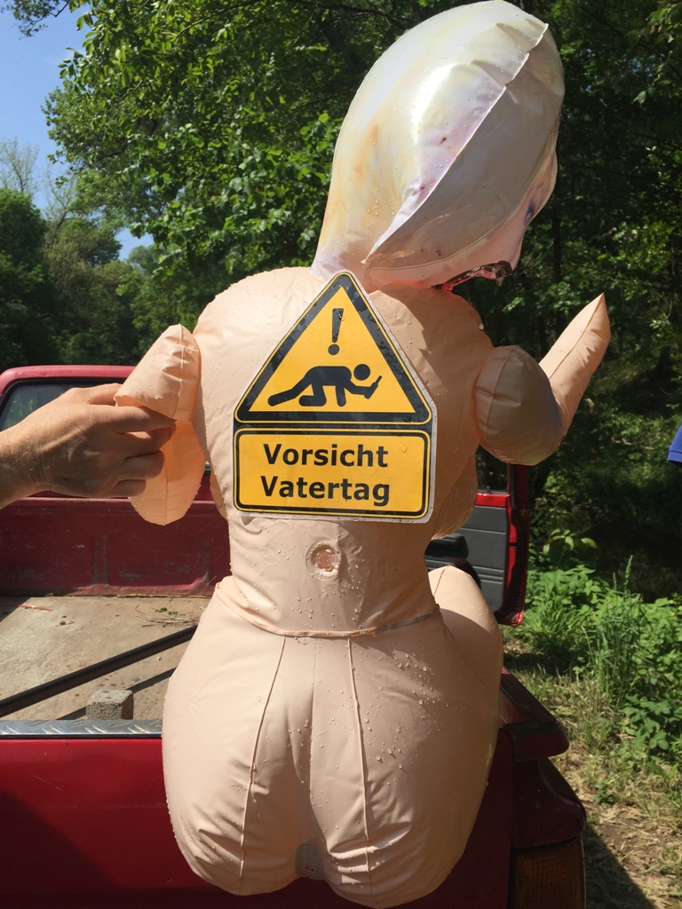 Vatertag feiern macht sicherlich viel Spaß …