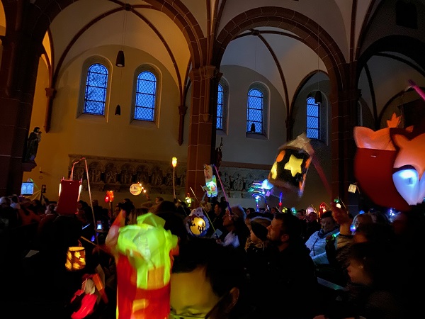 St. Martins-Umzug in Wöllstein