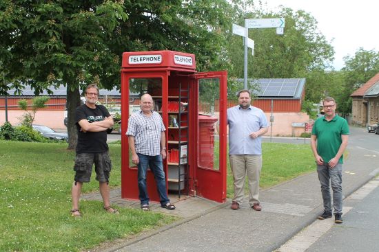 Öffentlicher Bücherschrank in Wöllstein